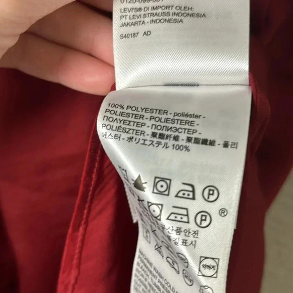 NWT Levis Red Tank Top - Picture 4 of 6